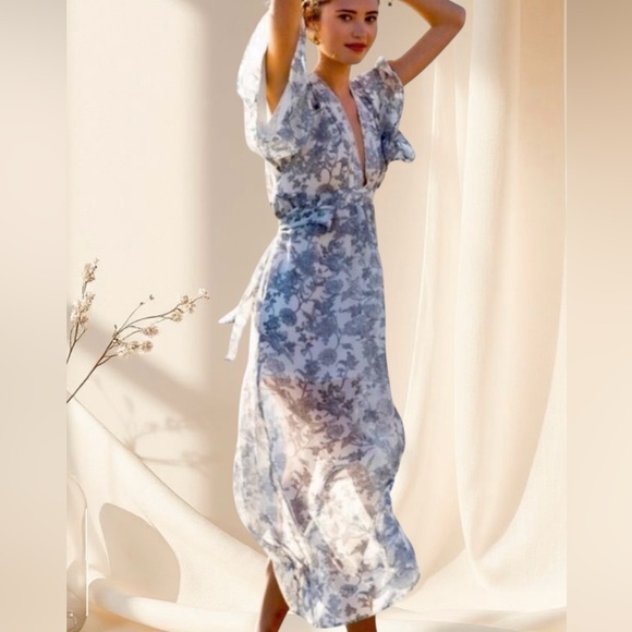 POL Floral Wraparound Lightweight Flowy Breezy Maxi Dress - Picture 3 of 7